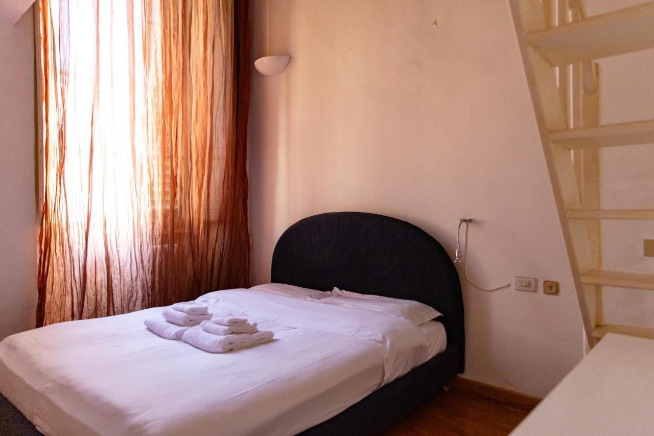 Lovely & Quite One Bedroom Near Piazza Santo Spirito Florencia Exterior foto