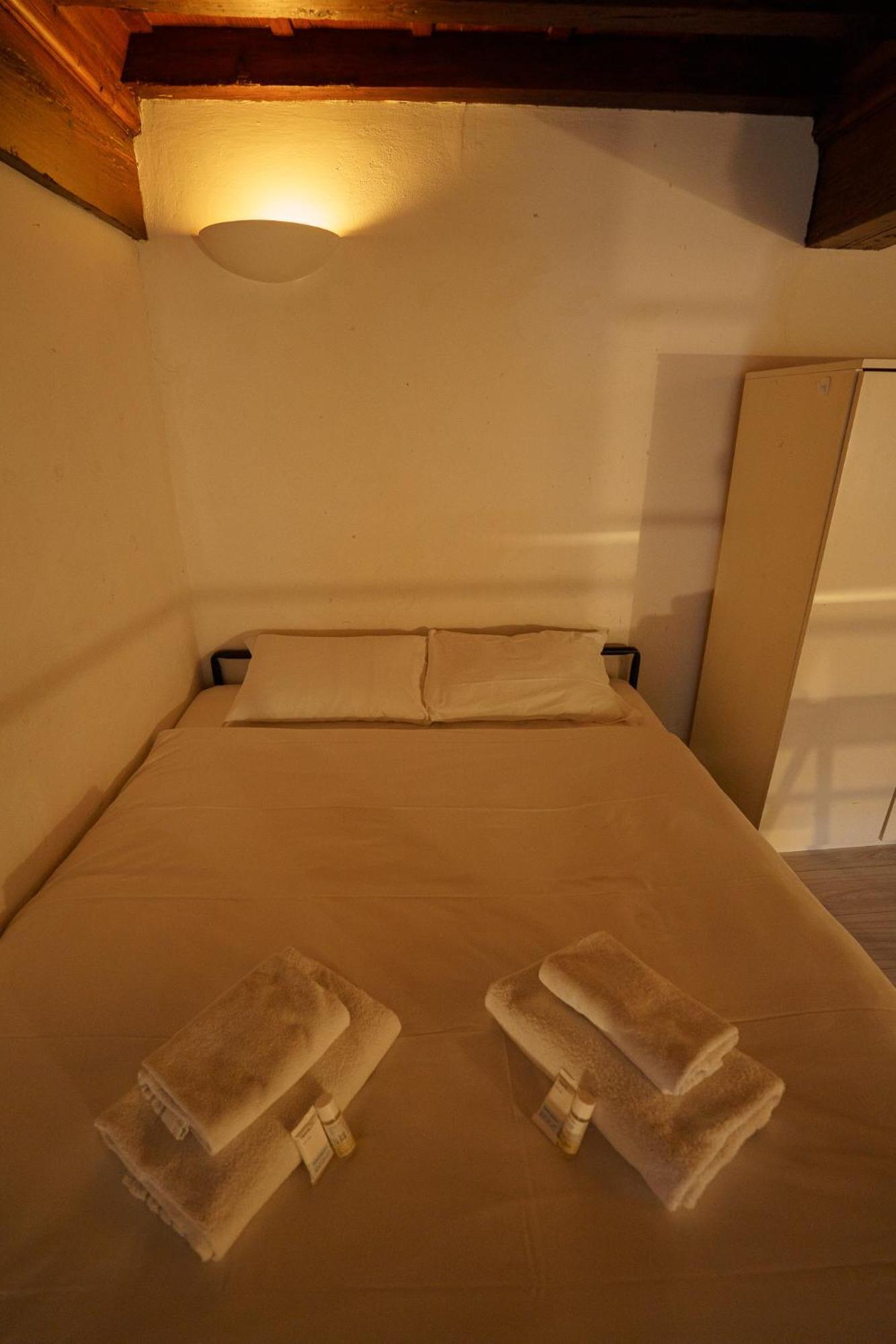 Lovely & Quite One Bedroom Near Piazza Santo Spirito Florencia Exterior foto